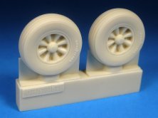 1/48 F4U Corsair Stamped Hub Mainwheels 1/48 F4U Corsair Stamped Hub Mainwheels