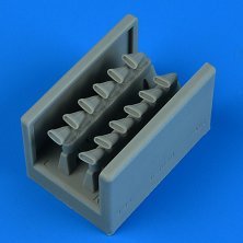 Quickboost 1/48 Échappement Spitfire Mk.IXe/TR.9 Quickboost 1/48 Échappement Spitfire Mk.IXe/TR.9