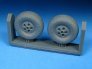 1/72 De Havilland Mosquito Slotted Mainwheels Block Tread