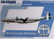 Anigrand 1/144 Yak-17, Ch-26, La-15 et An-22 Antei Anigrand 1/144 Yak-17, Ch-26, La-15 et An-22 Antei