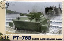PST 1/72 Char amphibie léger soviétique PT-76 B PST 1/72 Char amphibie léger soviétique PT-76 B