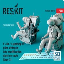 1/48 F-35A Lightning II pilot sitting in late ejection seat 1/48 F-35A Lightning II pilot sitting in late ejection seat