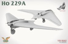 1/32 Horten Go-229A with seated pilot 1/32 Horten Go-229A with seated pilot